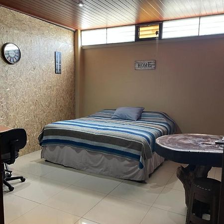 Huehueloft1 Estacionamiento Y Wifi Apartment Huehuetenango Exterior photo